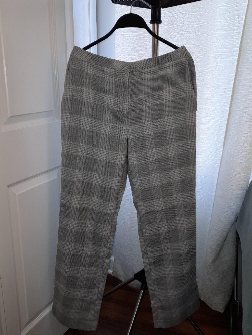 H&M Grey Checkered Trousers